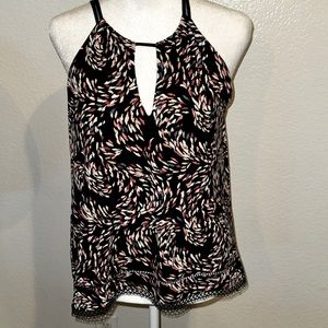 White House Black Market Size M